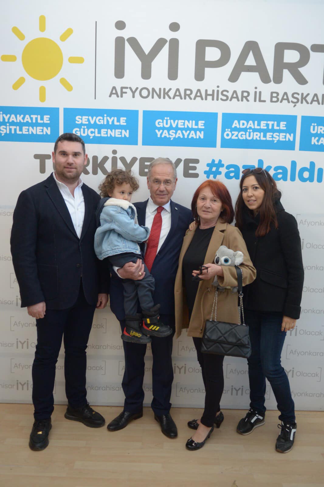 SAFFET ACAR’A AFYONKARAHİSAR’DA YOĞUN İLGİ 4 336702208 118667661121627 2493400310242735667 n