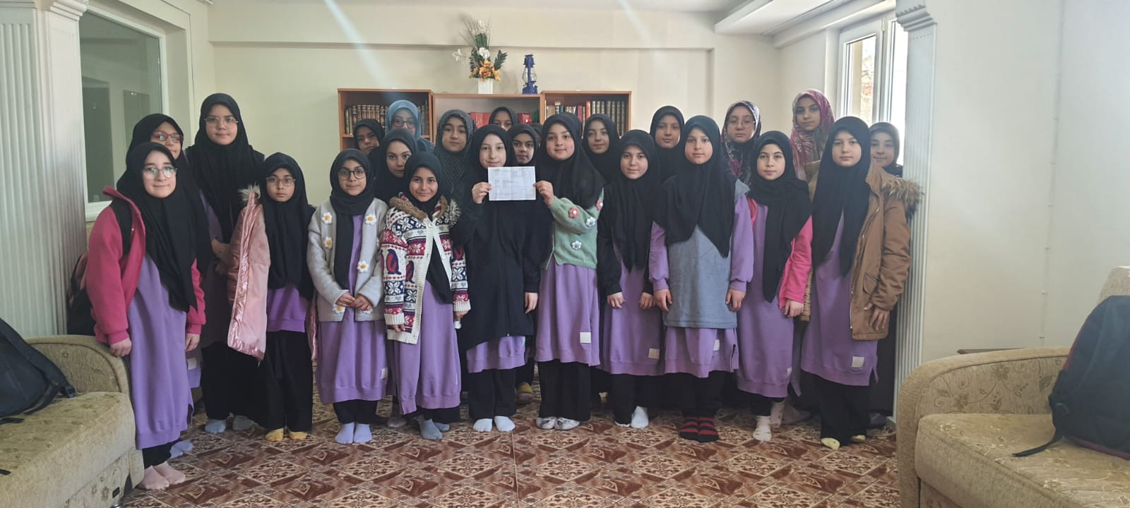 KUR’AN KURSU ÖĞRENCİLERİNDEN DEPREM BÖLGESİNE YARDIM 2 YARDIM 1