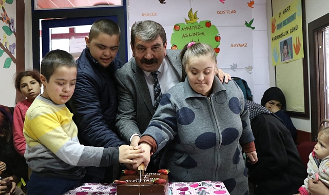 Down Sendromu Farkındalık gününde Özel Eğitim Merkezi Öğrencilerimizle birlikteyiz 1 down sendromu farkindalik gununde ozel egitim merkezi ogrencilerimizle birlikteyiz 4859