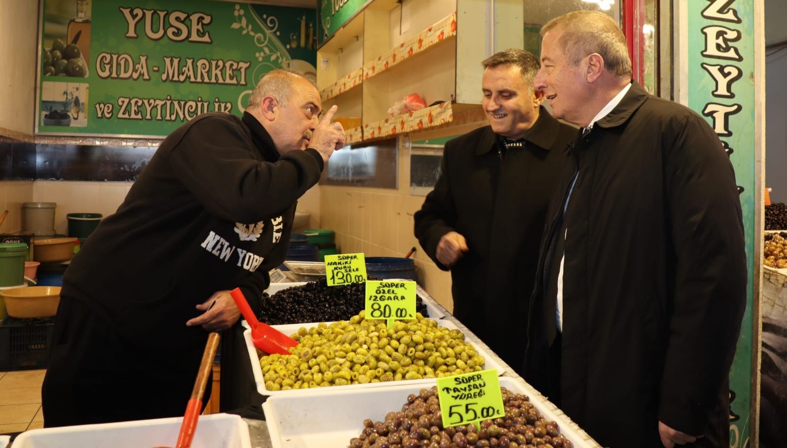 HAKAN ŞEREF OLGUN;”PAZARCI ESNAFININ YÜZÜ GÜLECEK” 3 20234239921682785854