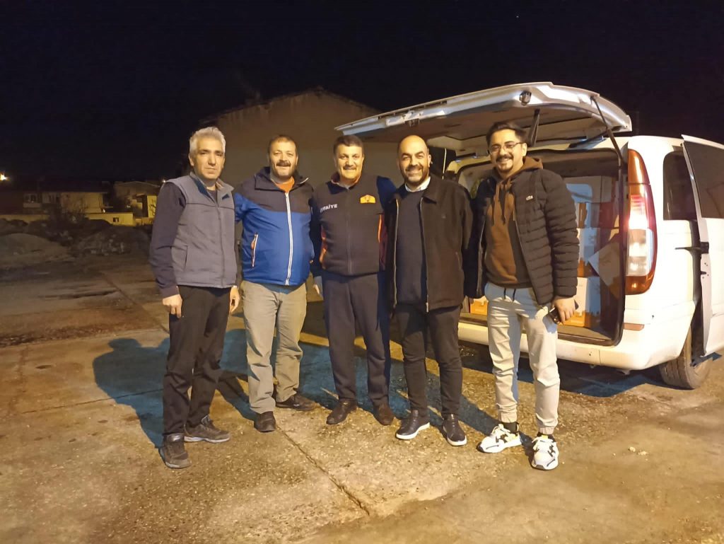 28 MAHALLE MUHTARINA TESLİM EDİLDİ