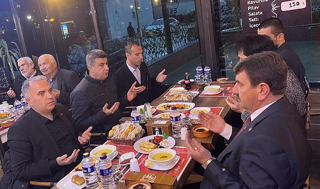 KAYMAKAMLIĞIMIZCA YETİM-ÖKSÜZ ÇOCUKLARIMIZ ve YAKINLARINA İFTAR VERİLDİ 2 Kaymakam 1