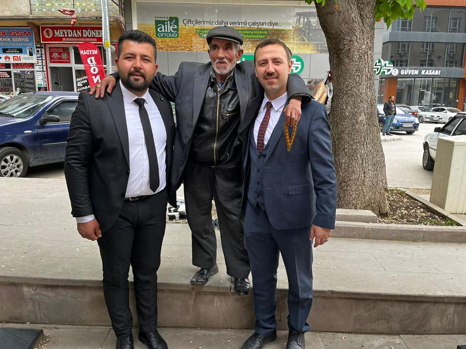 AK PARTİ DİNAR İLÇE TEŞKİLATI HALKLA BULUŞTU