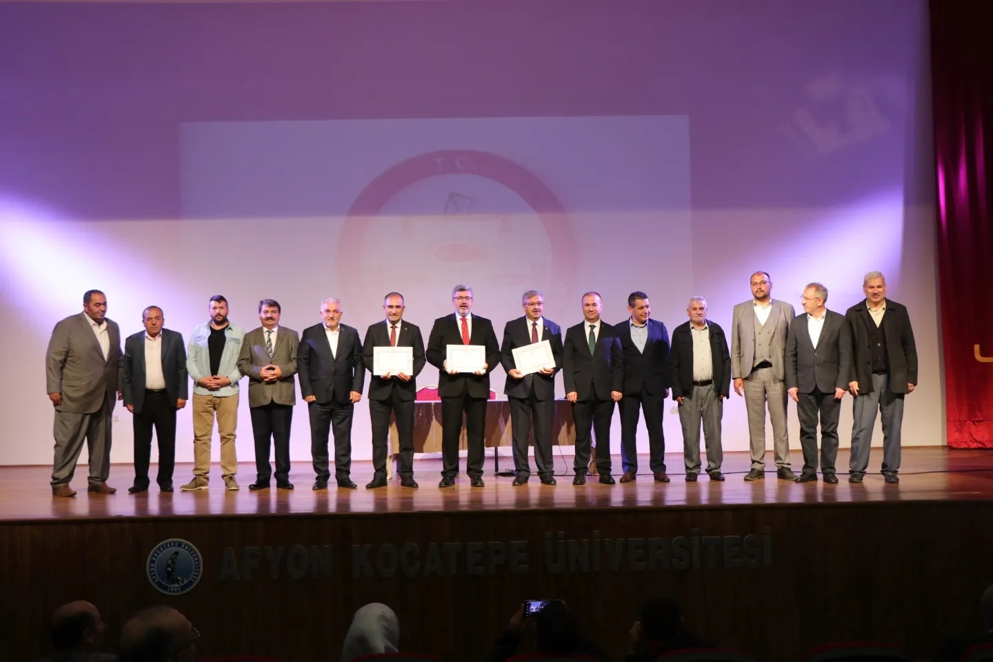 ÖZKAYA;”MAZBATAMIZI ALDIK” 4 Ak Parti 4 1