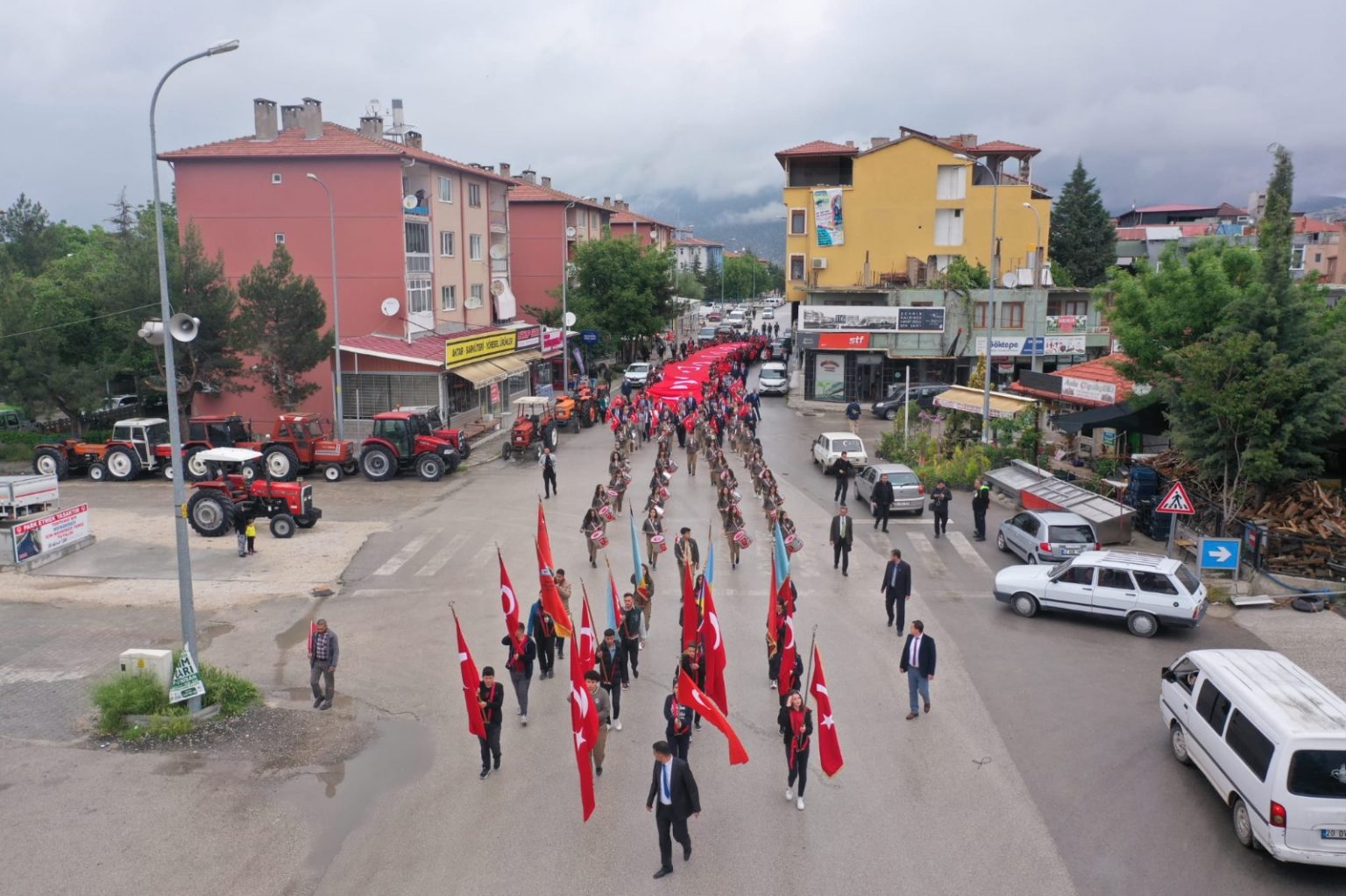 19 MAYIS ATATÜRK’Ü ANMA VE GENÇLİK BAYRAMINI COŞKUYLA KUTLANDI 3 IMG 20230519 WA0039 1536x1023 1
