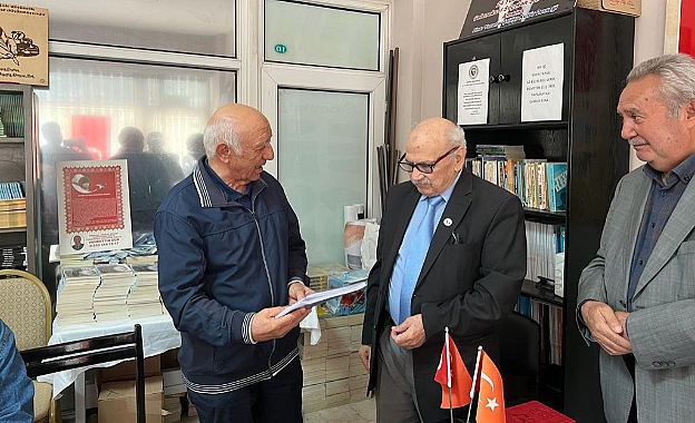 Emekli Emniyet genel müdür yardımcısı Ramazan Er'den Ayhan Kalkan'a başarı belgesi 1 emniyet genel mudur yardimcisi ramazan er den ayhan kalkan a basari belgesi 710