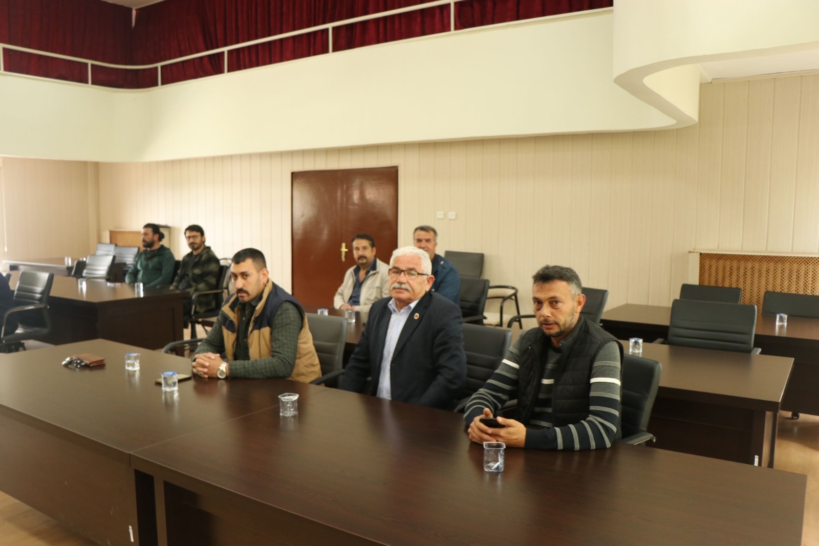 DEMOKRASİMİZİN TEMEL TAŞI MUHTARLARIMIZ İLE BİR ARAYA GELDİK 2 5197136931685703647