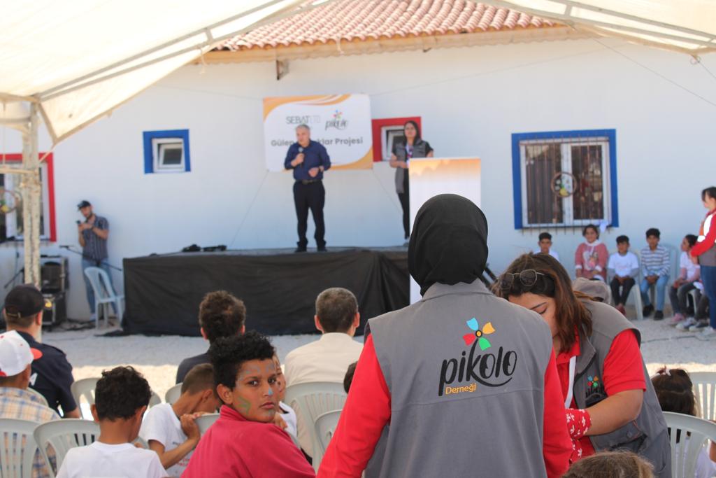 KAYMAKAM DURU GÜLEN ÇOCUKLAR PROJESİ KAPSAMINDA HASAT ŞENLİĞİNE KATILDI 5 IMG 20230607 WA0090