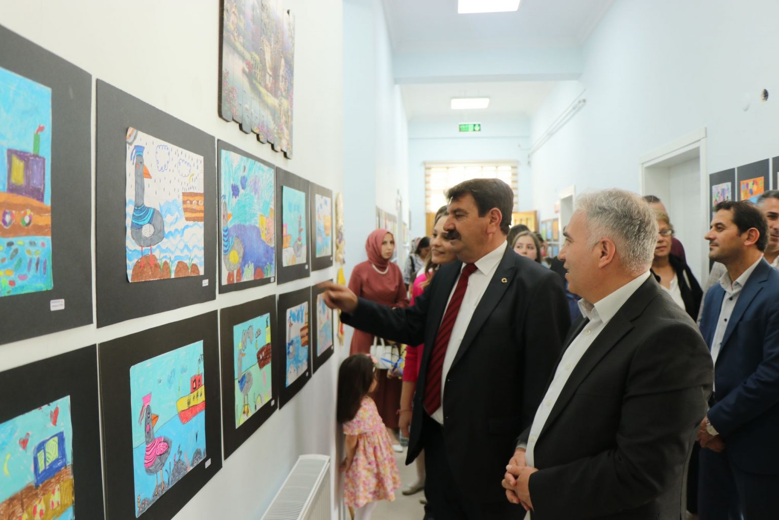 ÇOCUKLARIMIZIN YILSONU RESİM SERGİSİNE KATILDIK 2 IMG 20230616 WA0128 1536x1025 1