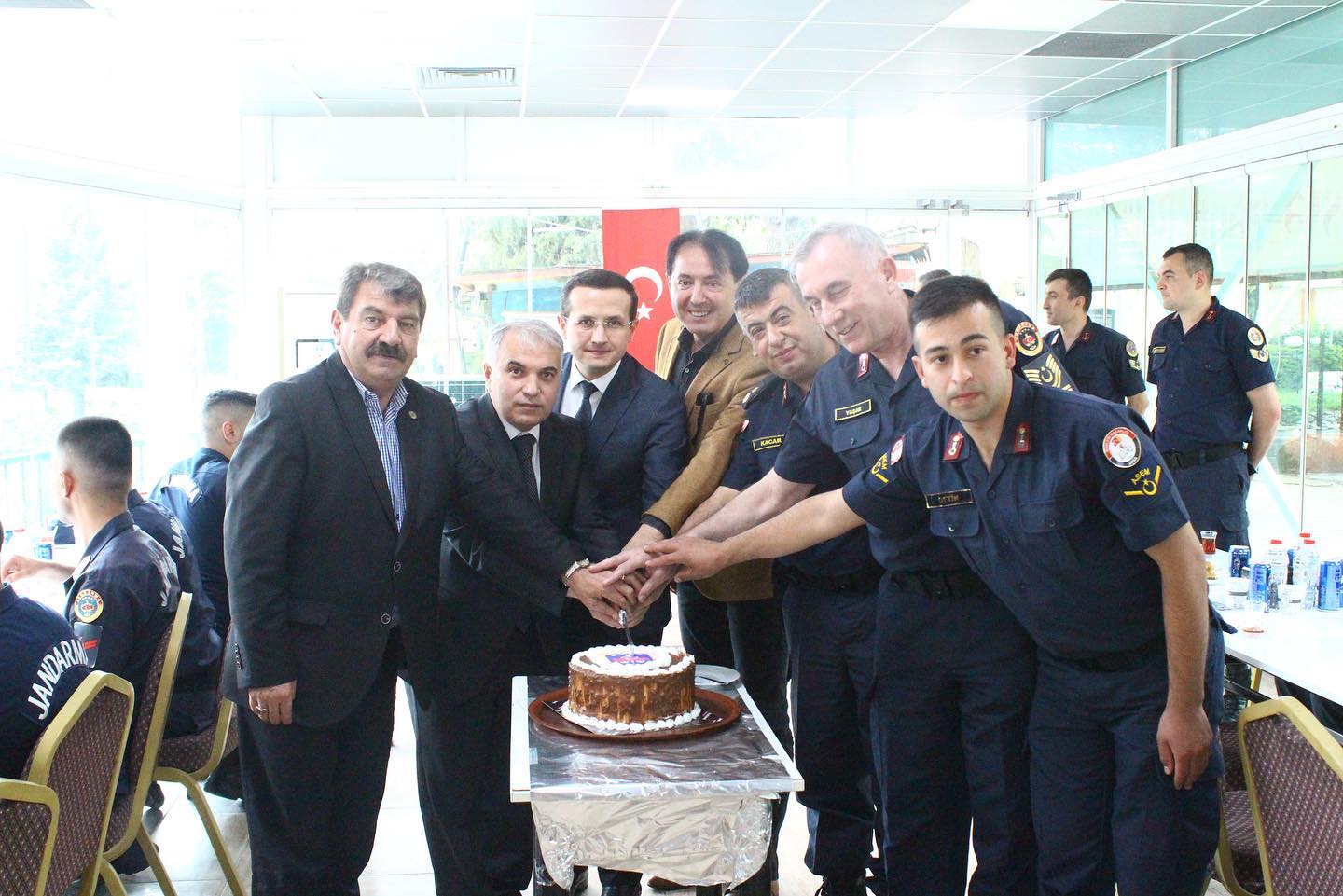 Jandarma Teşkilatımızın kuruluşunun 184.yılında jandarmamızla beraberiz