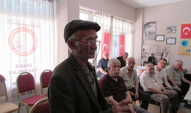 ŞAİR VE YAZAR TURAN KARLI’YA VEFA PROĞRAMI YAPILDI