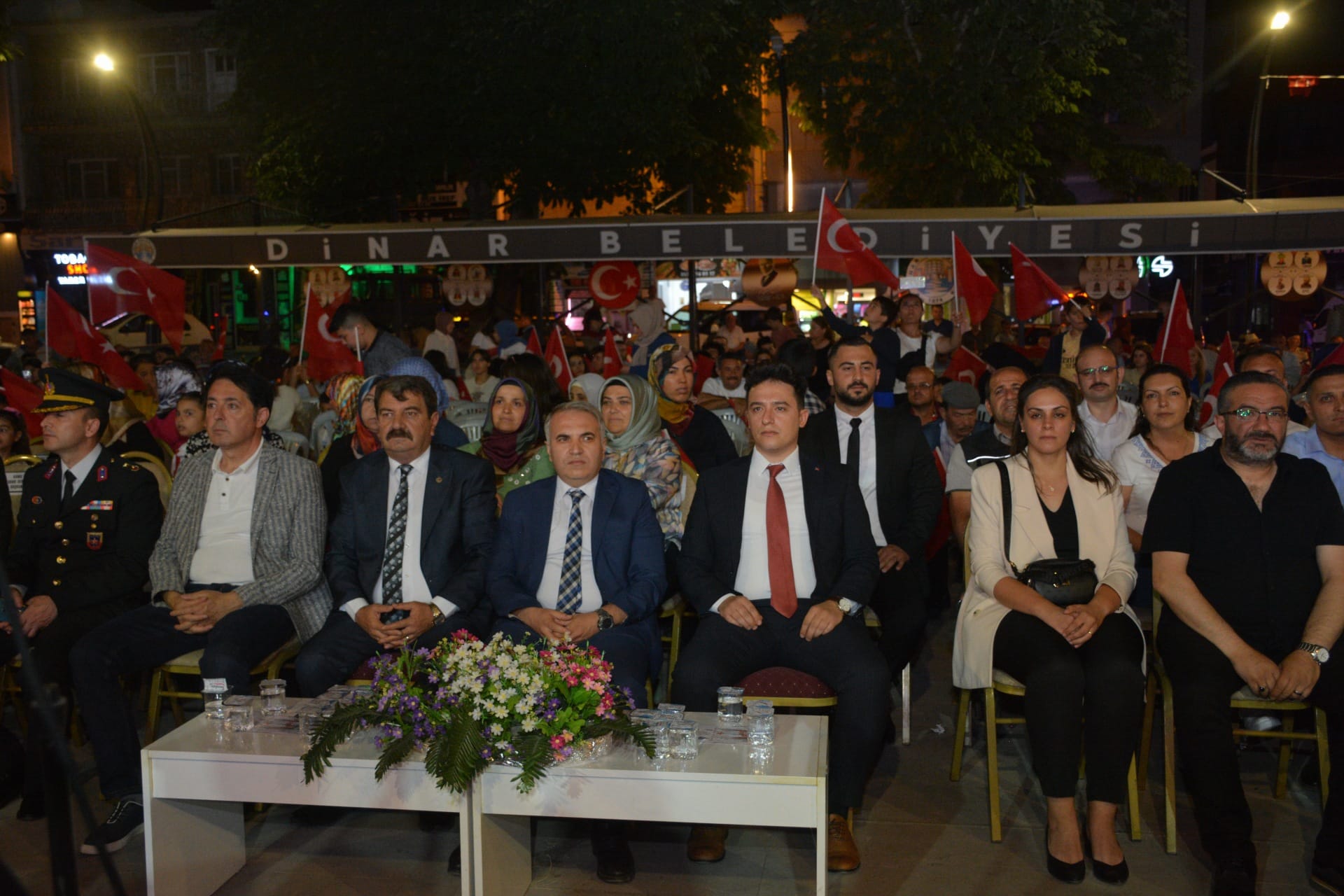 15 TEMMUZ’U UNUTMADIK, UNUTMAYACAĞIZ