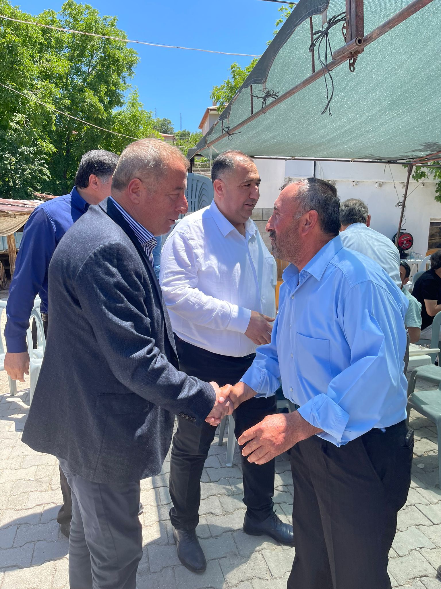 HUBUBAT FİYATLARI NEDENİYLE ÇİFTÇİLER PERİŞAN 3 1e699c85 15bb 46df 86f0 7163765ee14d