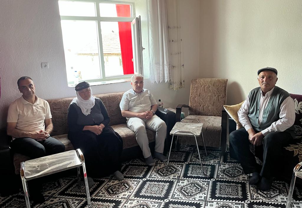 BAYRAMDA ŞEHİT YAKINLARIMIZLA BİR ARAYA GELDİK 3 20791689551688139805