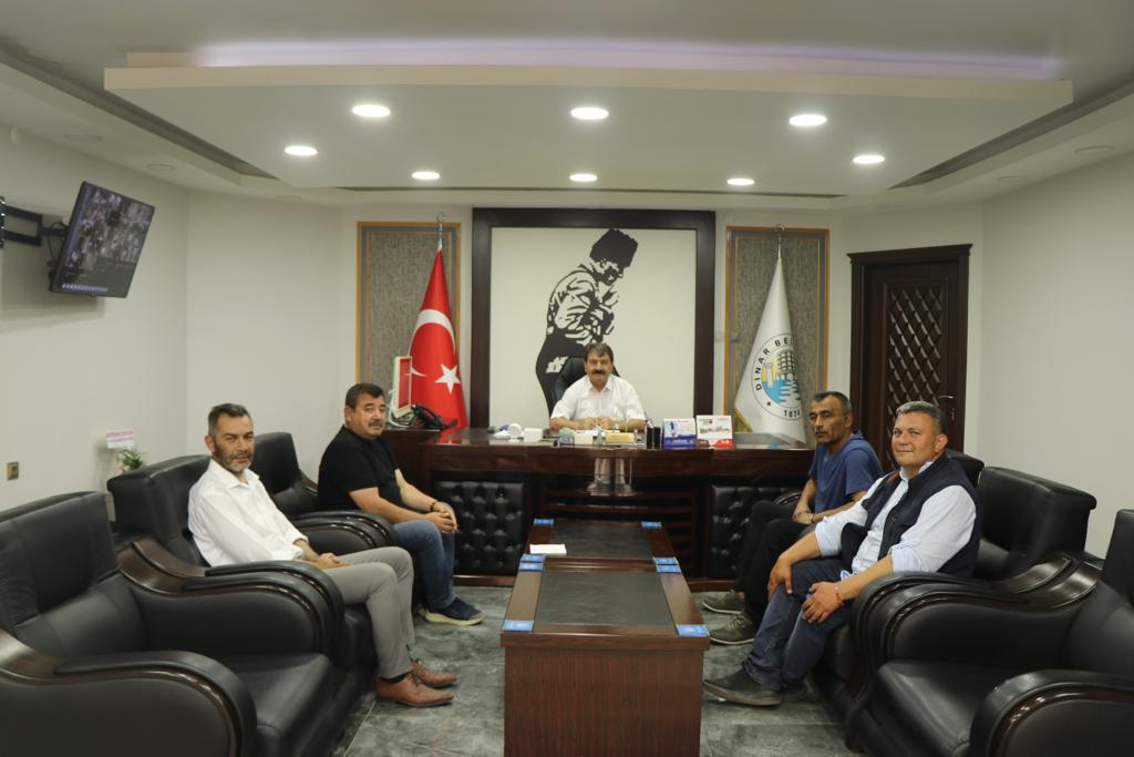 Belediye Başkanımız Nihat Sarı, Belediye personelimiz ile bayramlaştı 10 9859077991688397666