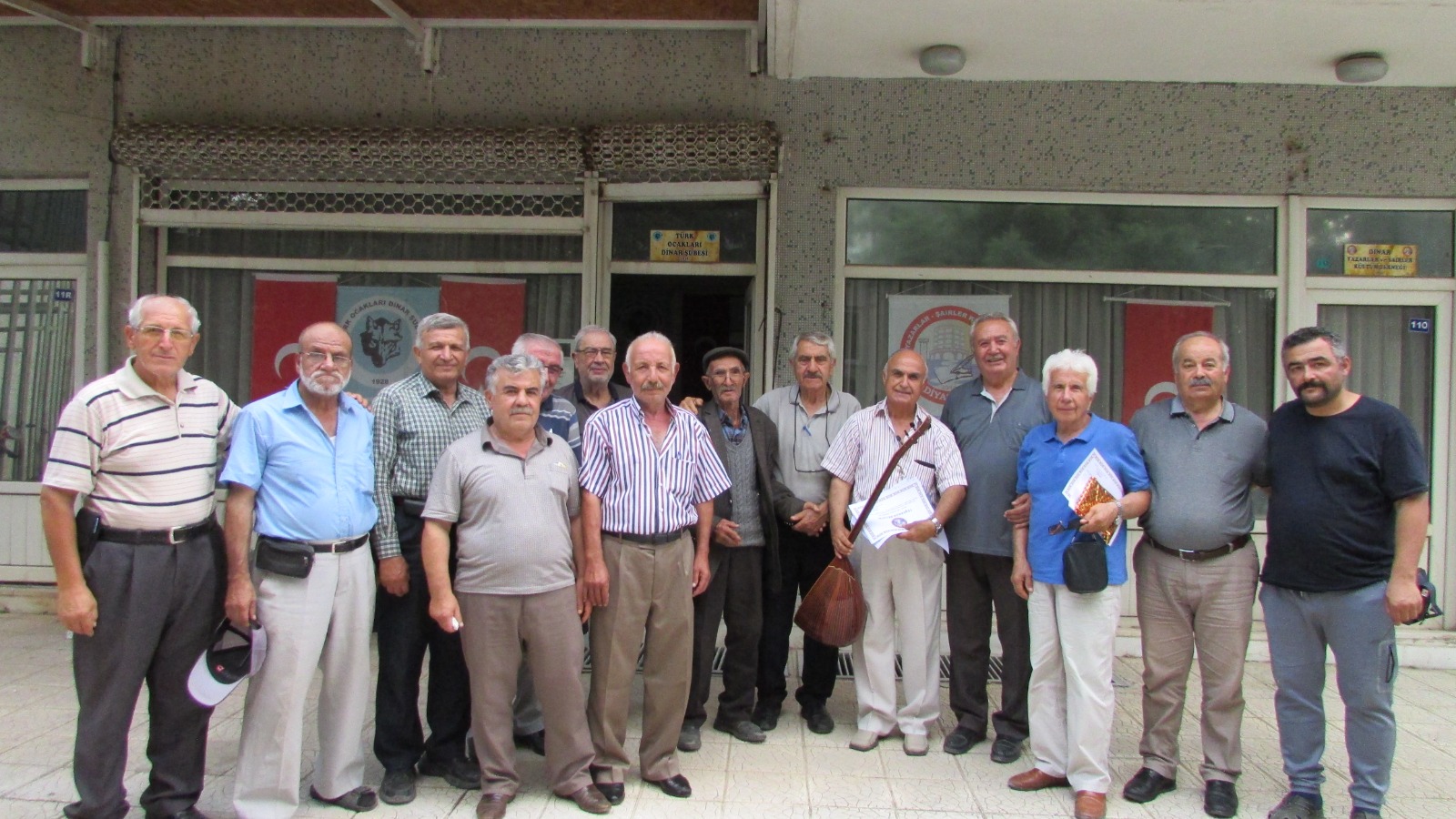 DİNAR YAZARLAR ŞAİRLER KÜLTÜR DERNEĞİNCE AHDE VEFA PROĞRAMI UYGULANDI 7 368300612 10229490235615834 2610675765314275553 n 1