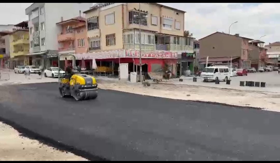 ATATÜRK PARKI GÜZERGAHINDA ÇALIŞMALARIMIZ DEVAM EDİYOR 3 5602966891692972757