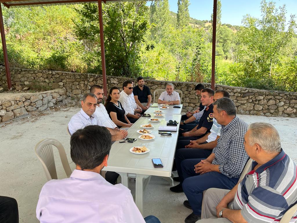 KAYMAKAMIMIZ KEMAL DURU KÖYLERİMİZDE VATANDAŞLARIMIZLA BİR ARAYA GELDİ 3 9e0a83c8 94e2 45da aa46 3cd23f5d9c6e