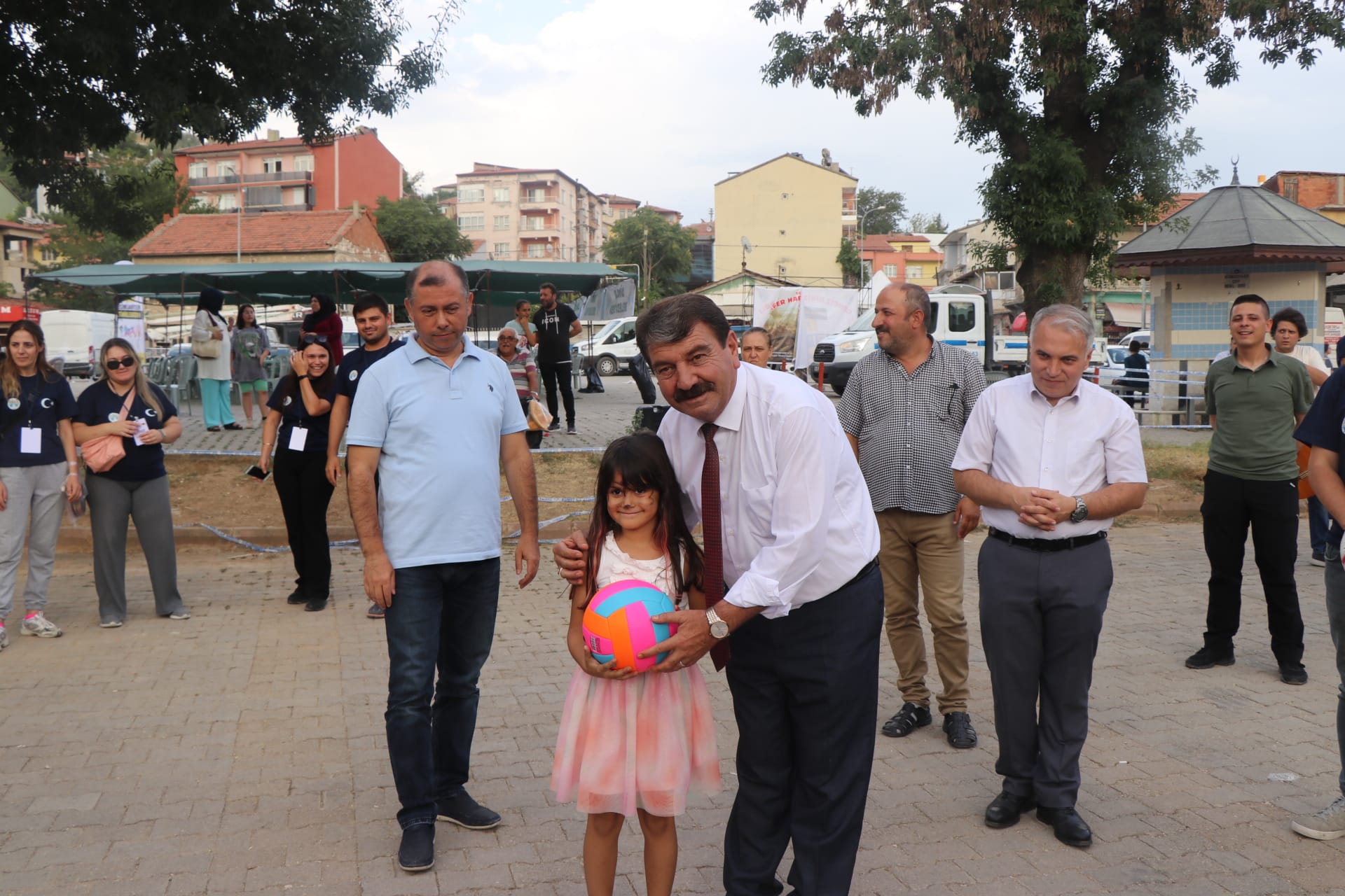 Bayram 4