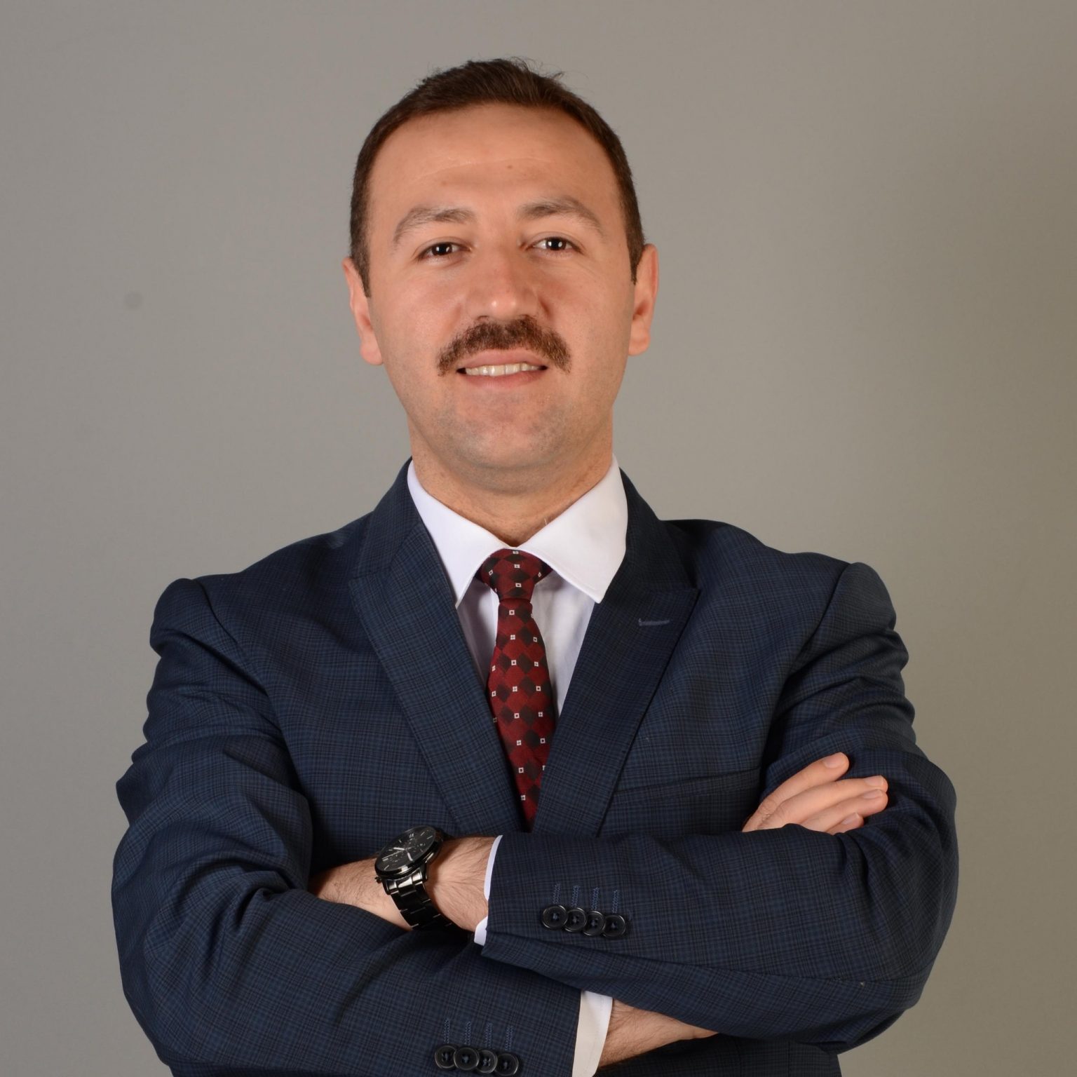 AK PARTİ İLÇE BAŞKANI ÖZGÜL: “Herkesin 30 Ağustos zafer bayramı kutlu olsun”