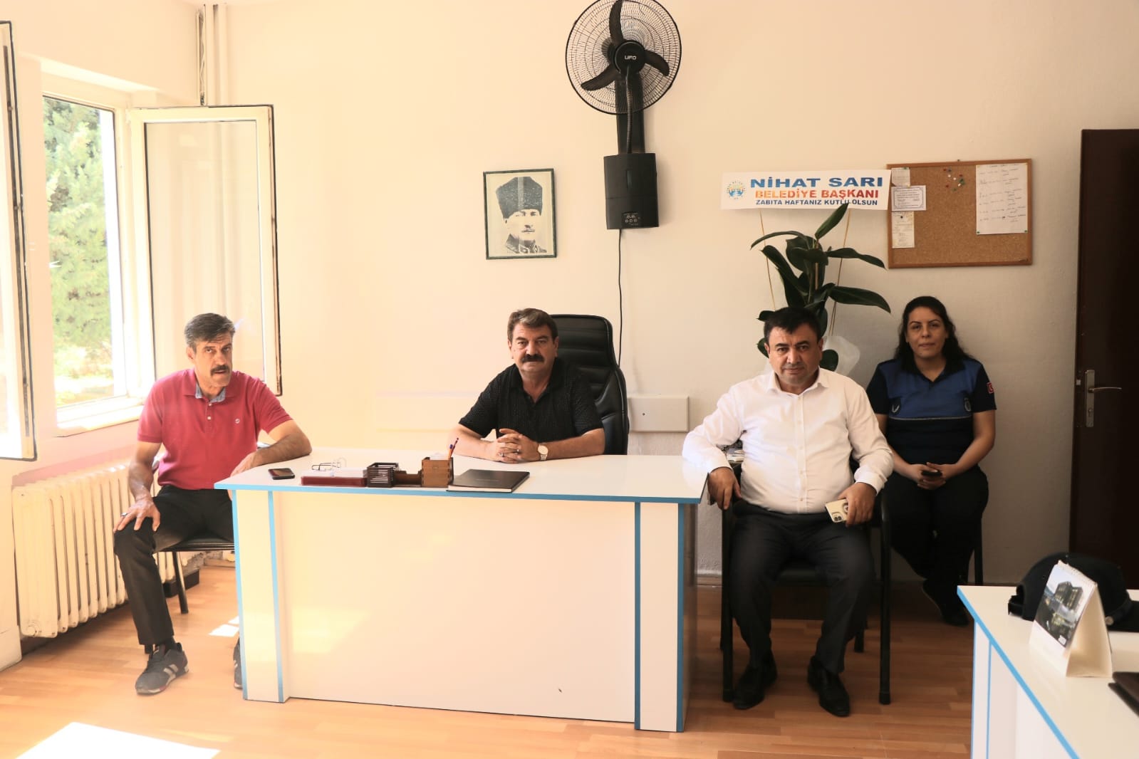 BELEDİYE BAŞKANIMIZ NİHAT SARI, ZABITA PERSONELİMİZİN HAFTASINI KUTLADI 2 12138482331693566529