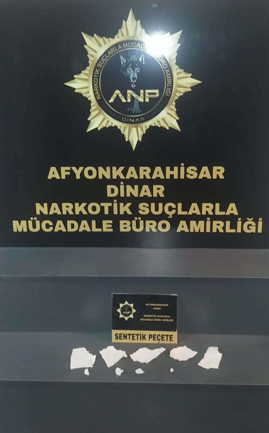 DİNAR NARKOTİK BÜRO EKİPLERİ UYUŞTURUCUYA GECİT VERMİYOR