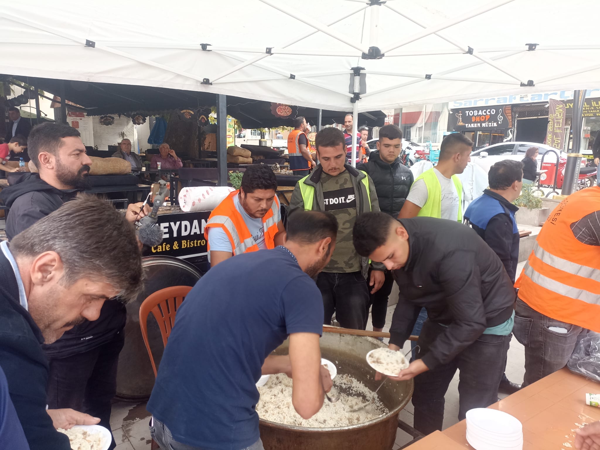 Deprem Şehitlerimizi Unutmadık 3 1 ekim anma praog 2