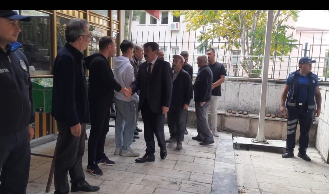 BELEDİYE PERSONELİMİZİ DUALARLA SON YOLCULUĞUNA UĞURLADIK 5 Blf Cenaze 4