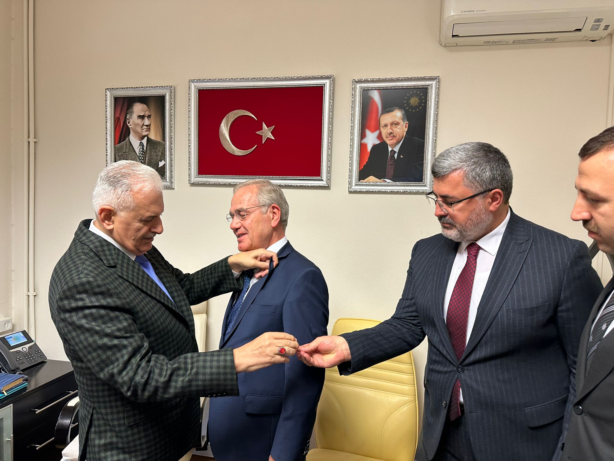 39c3e2f5 d30d 4337 a296 d2a101c86601