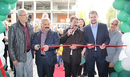 Dinar İlçemize FOKS Veteriner Kliniği Açıldı