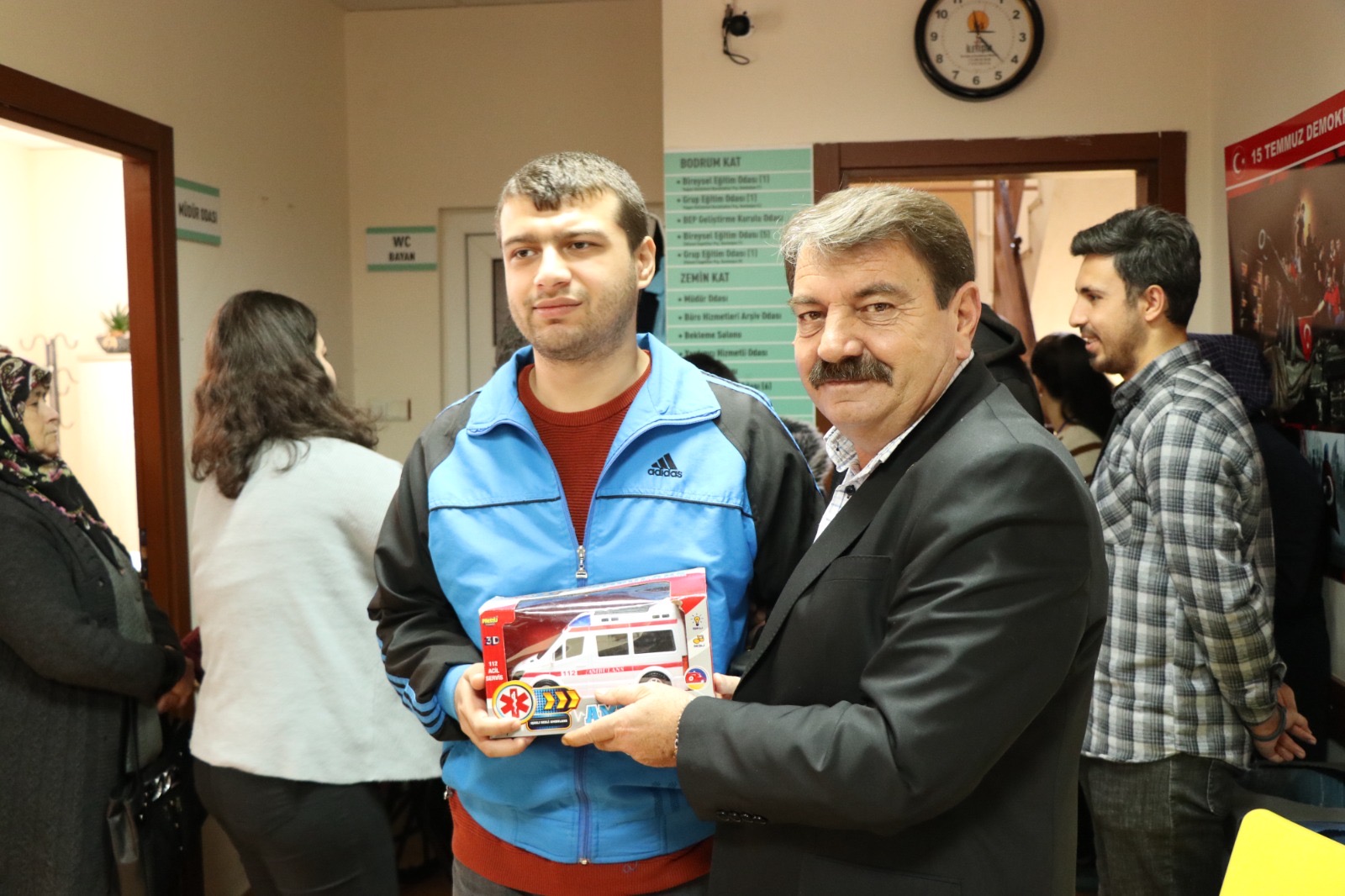 Belediye Başkanımız Nihat Sarı, Engelliler gününde çocuklarımızın yanında oldu 5 16627188791701871268