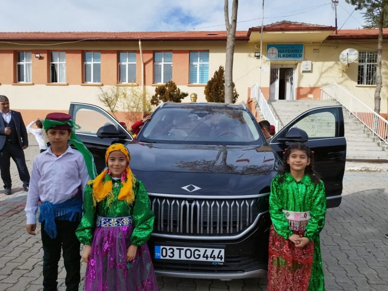 YERLİ MALI TOGG ÖĞRENCİLERE TANITILDI