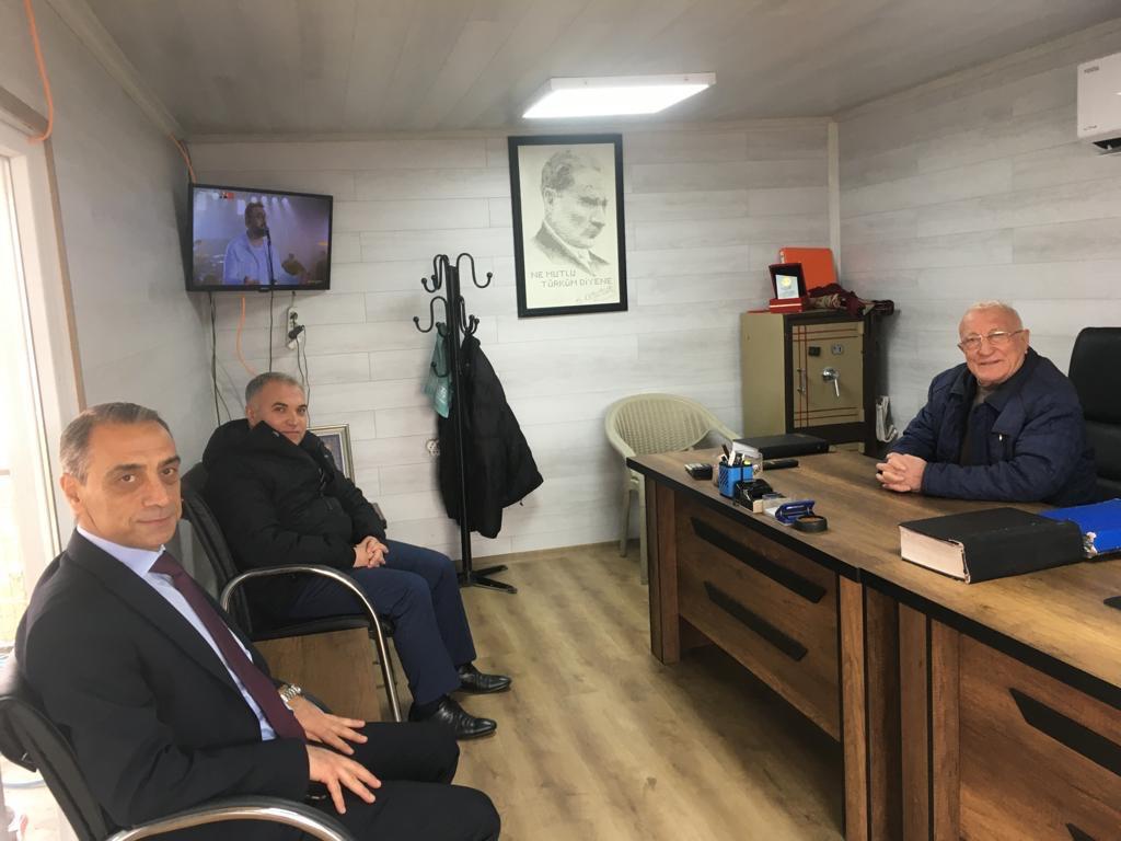 KAYMAKAM DURU GAZİMİZİN BABASINI ZİYARET ETTİ 4 83d46a67 e8eb 41fb 9762 c327c841f027