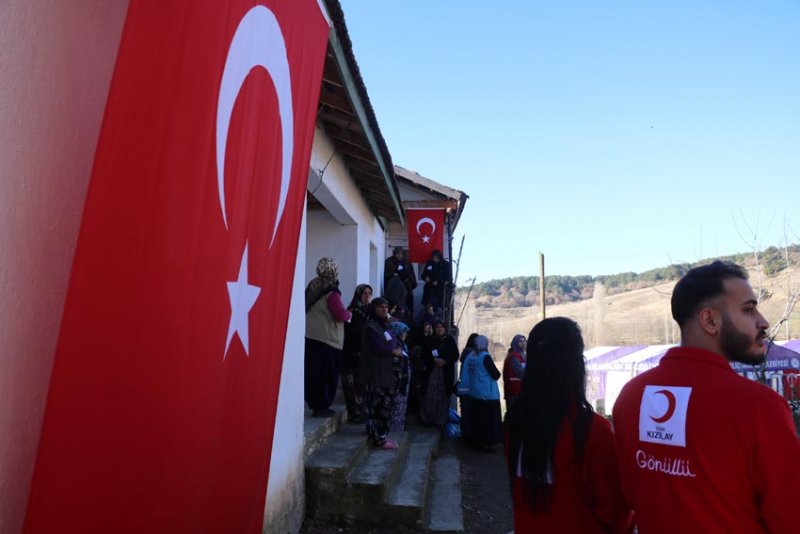 Gözyaşları Afyon’lu şehit Teğmen Ramazan Günay için aktı! 4 AW106719 05