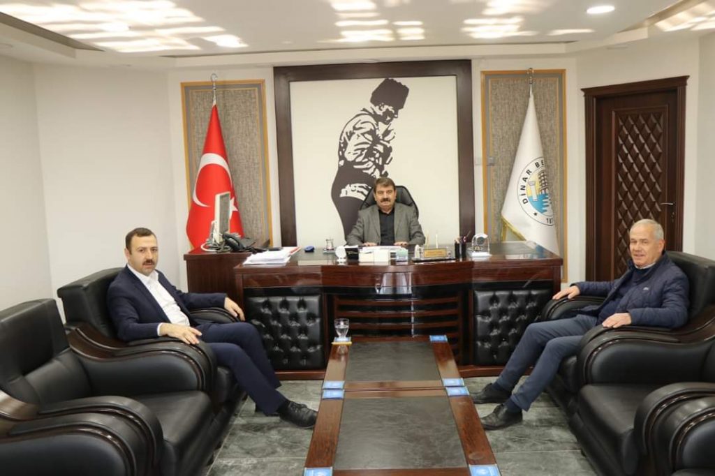 Saffet Acar Belediye Başkanı Sarı’yı Ziyaret Etti