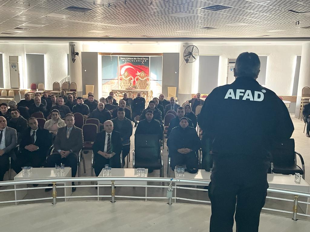 DİNAR’DA  AFAD BİLGİLENDİRME TOPLANTISI YAPILDI