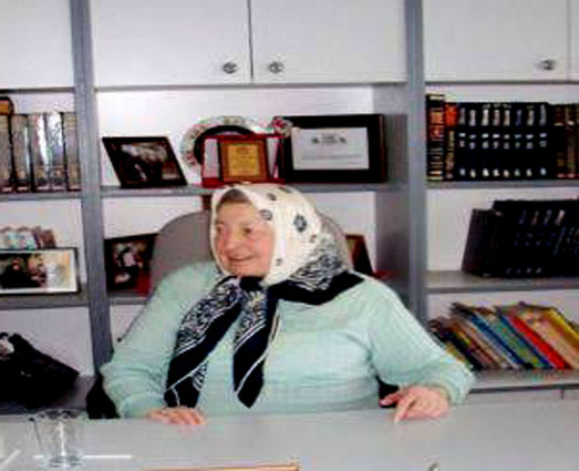 Yardımseverler Derneği Başkanı Aynur Toker Vefat Etti 4 images 1