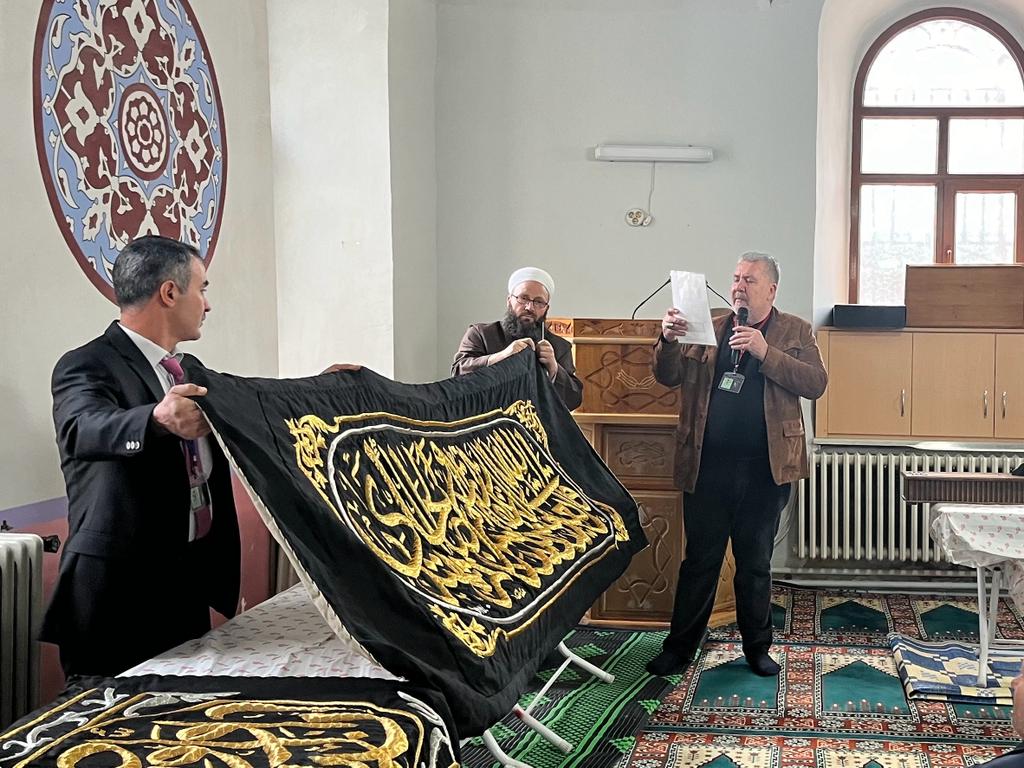 MUKADDES EMANETLER İLÇEMİZDE VATANDAŞLARIMIZLA BULUŞTU 7 IMG 20240110 WA0025