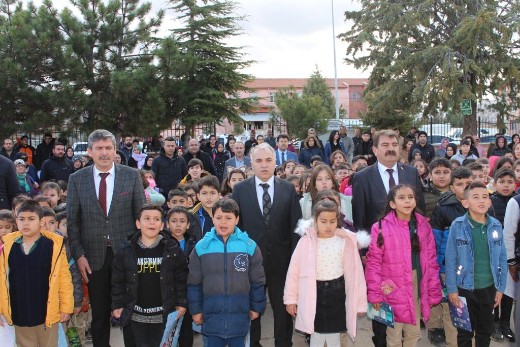 ÖĞRENCİLERİMİZİ KARNE SEVİNCİNİ PAYLAŞTIK 2 Kaymakam 4