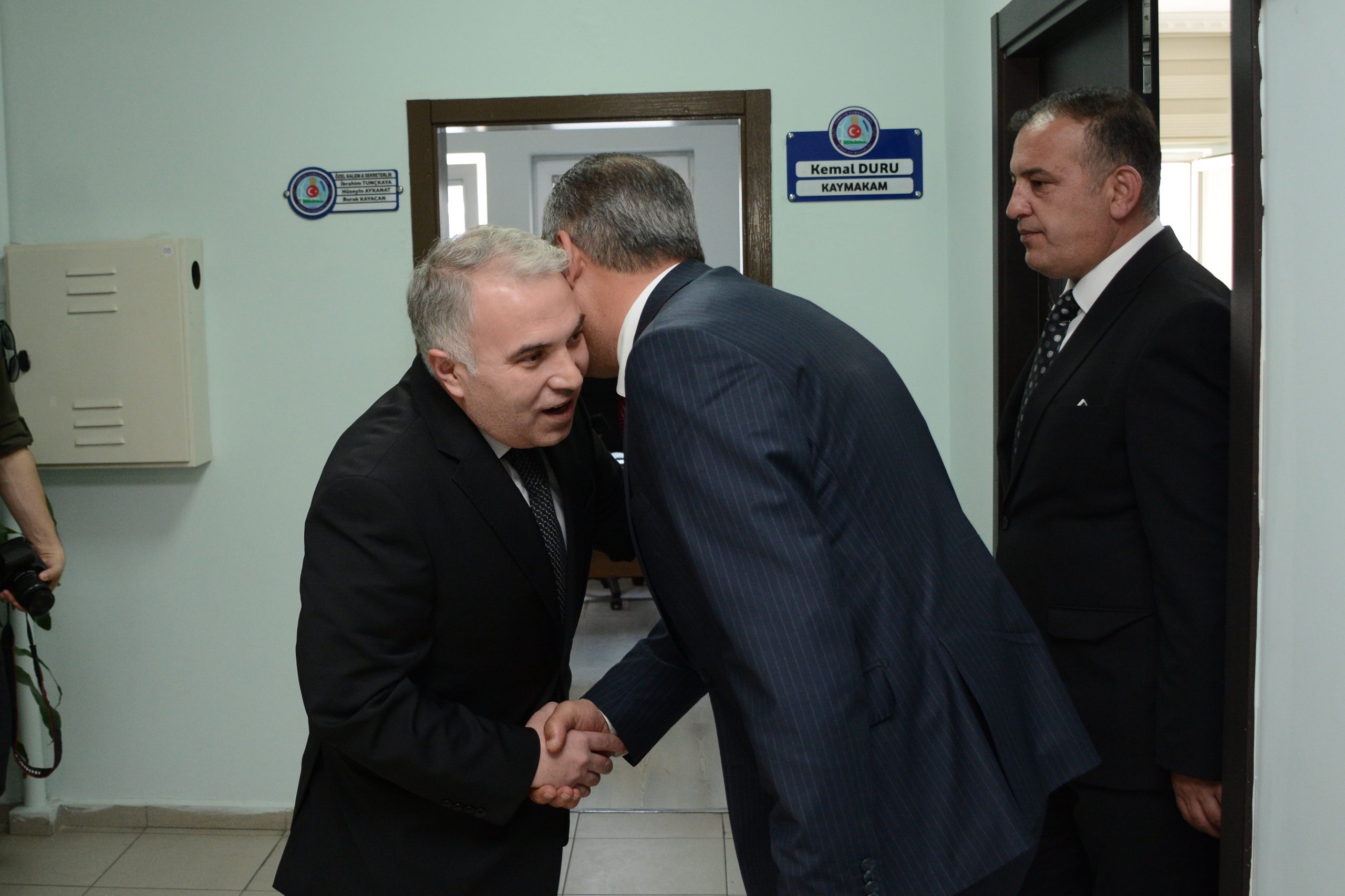 3 19505317941712242232 scaled