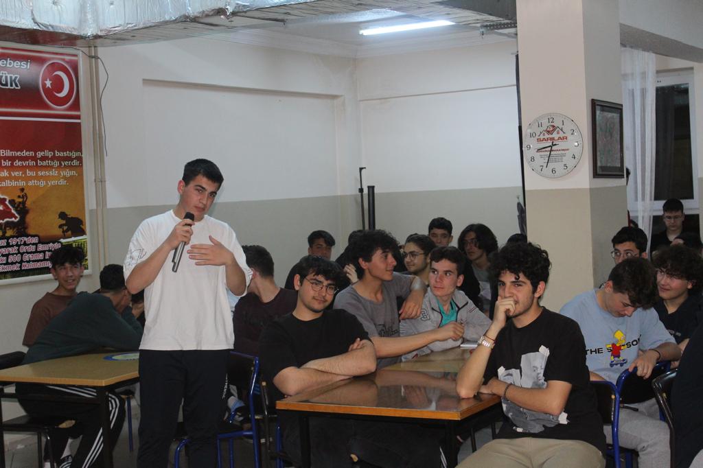 KAYMAKAM DURU ÖĞRENCİLERİMİZLE İFTARDA BULUŞTU 5 IMG 20240402 WA0043