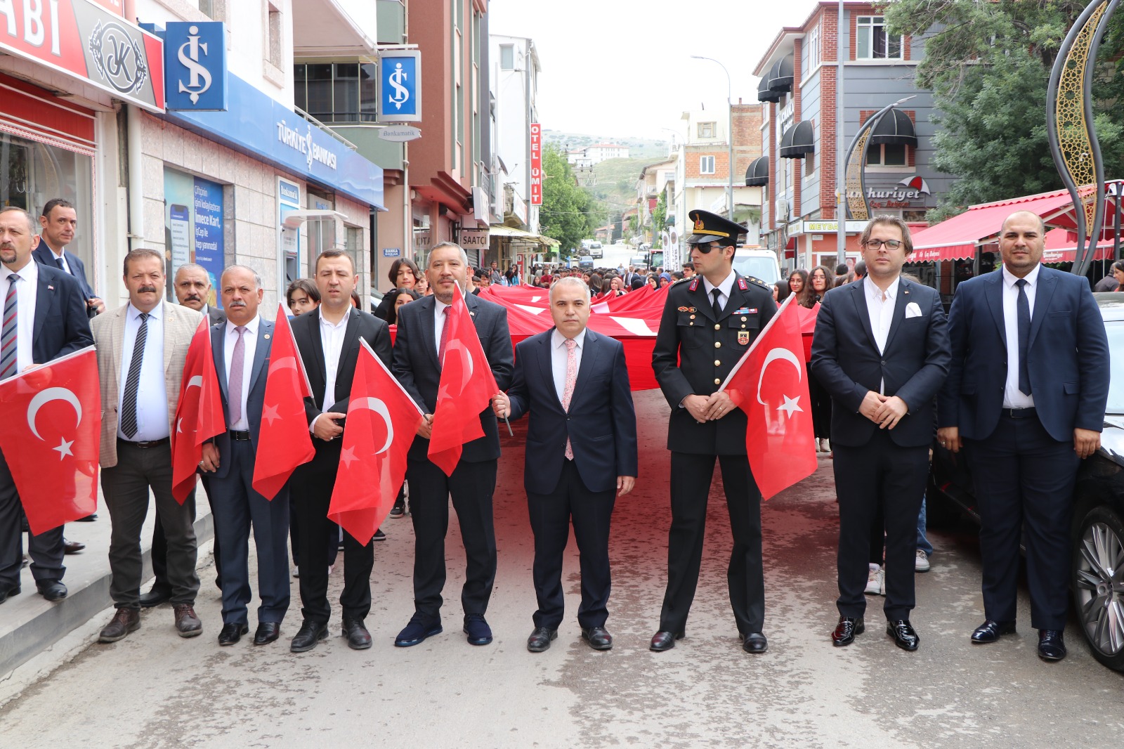 19Mayıs Atatürk’ü Anma Gençlik ve Spor Bayramı Çelenk Sunma Töreni ve Gençlik Yürüyüşü 8 3714237111716112457