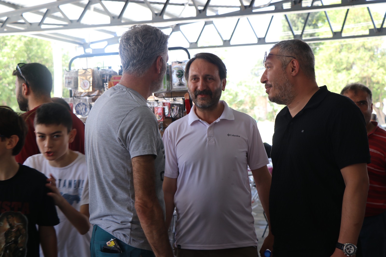 Dinar Klasik Otomobil Festivali’ne Halkımızdan Yoğun İlgi 8 2942012881719154336 Kopya