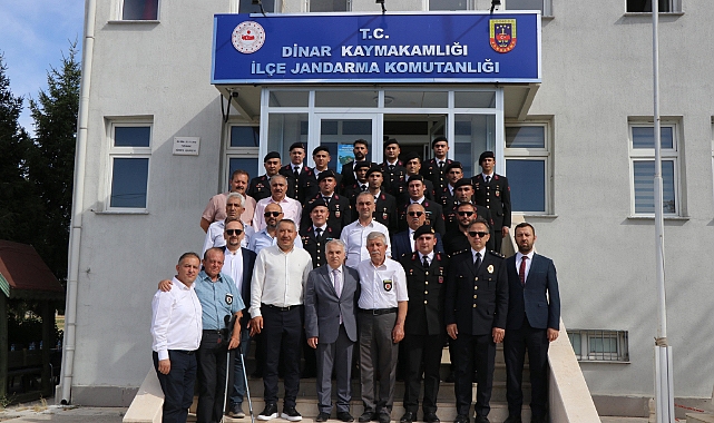 KURUM ZİYARETLERİMİZDE ÇALIŞANLARIMIZIN KURBAN BAYRAMINI KUTLADIK 2 Bayramlasma 1