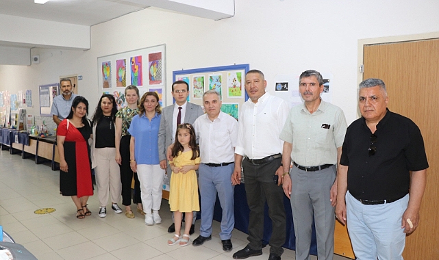 Başkan Veysel TOPÇU, Şehit Selçuk Gürdal Ortaokulunda Yılsonu Sergisine Katıldı.