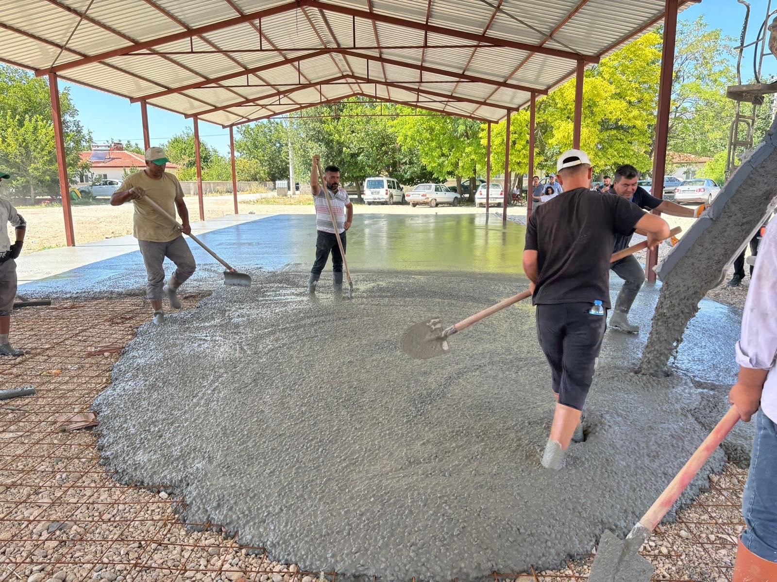 “DEVLET MİLLET İŞBİRLİĞİYLE KÖYLERİMİZDE ÇALIŞMALAR DEVAM EDİYOR” 2 11288594911722331640