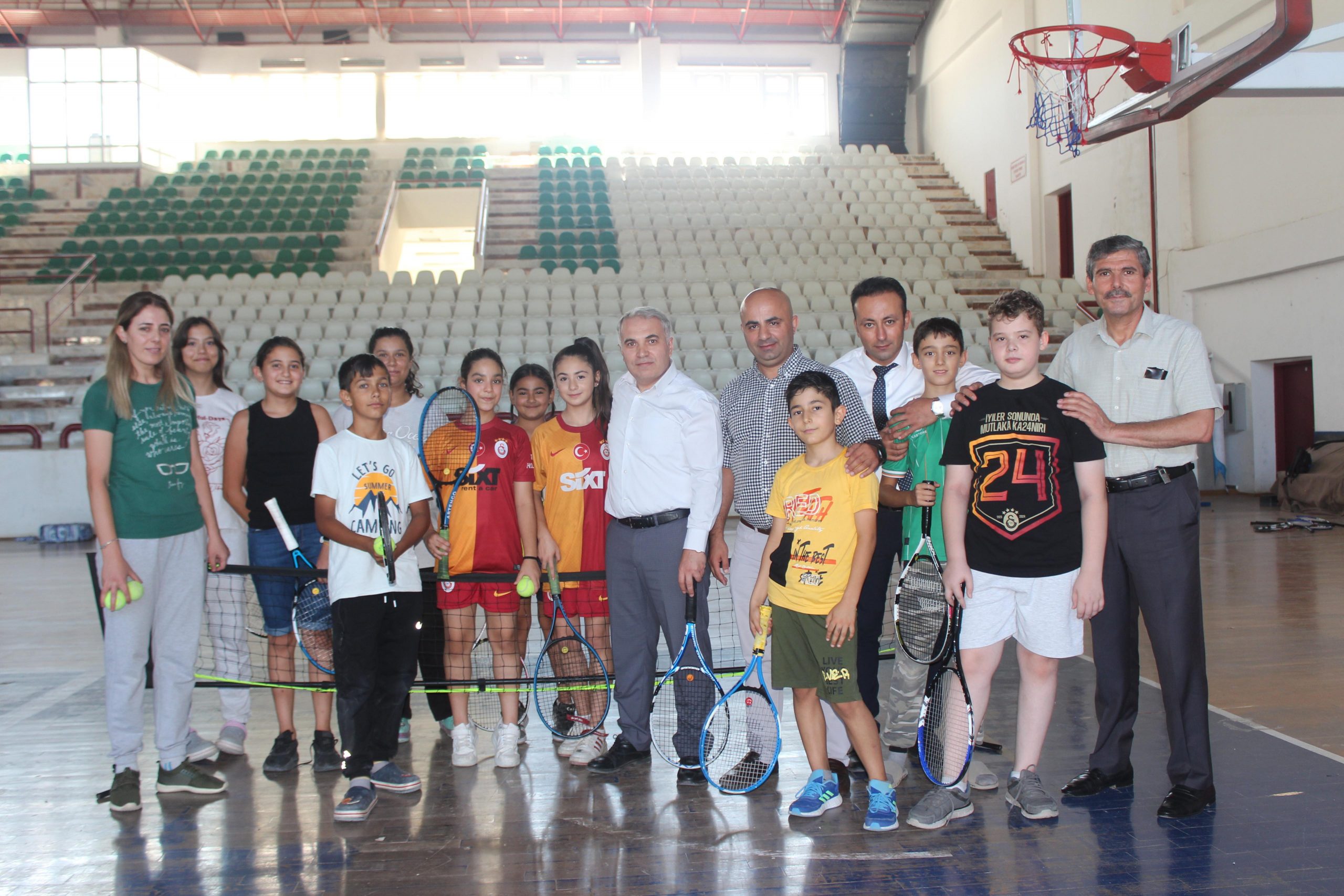 KAYMAKAM DURU YAZ SPOR KURSLARINI ZİYARET ETTİ.