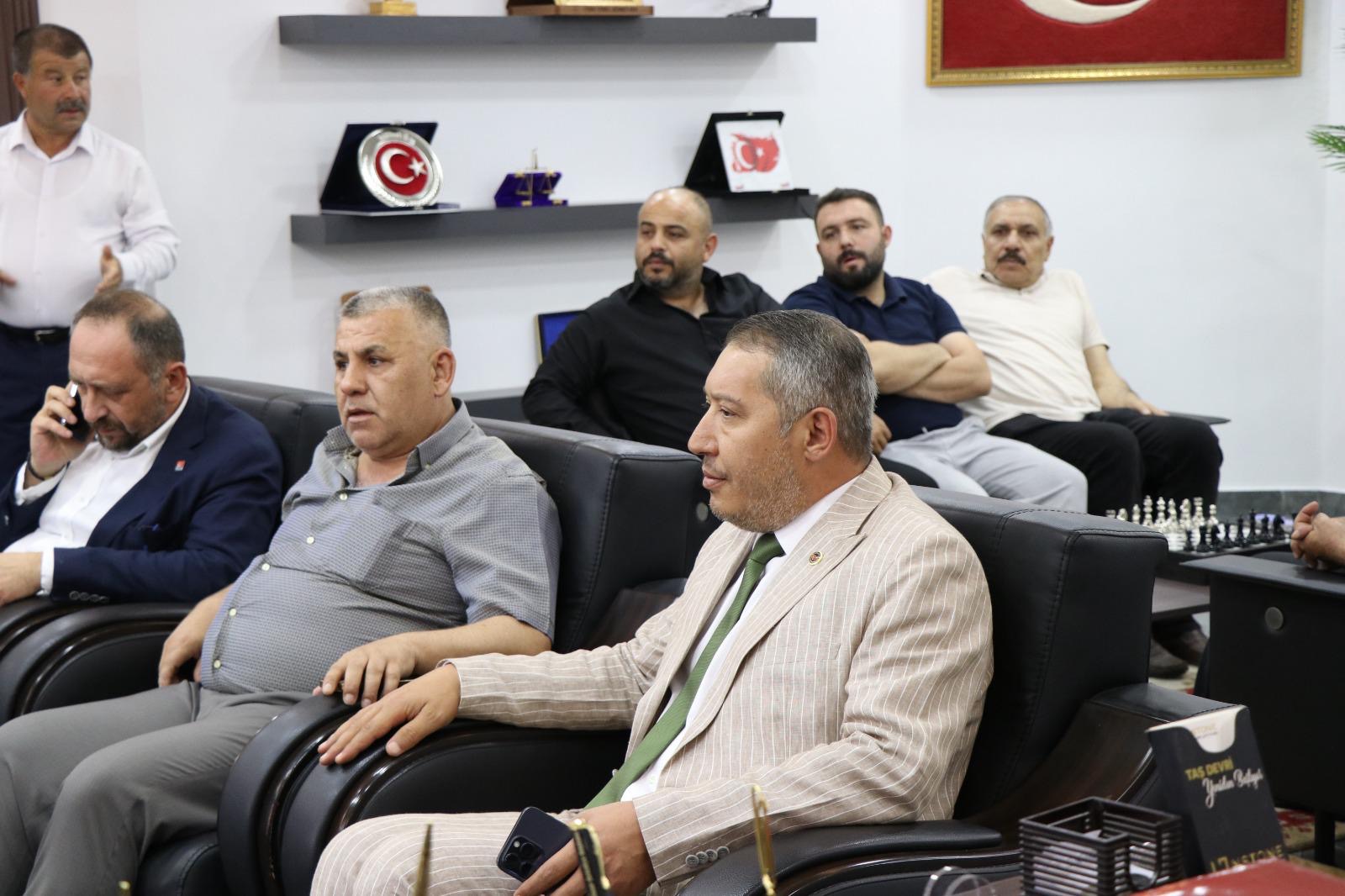 Afyonkarahisar Belediye Başkanımız Burcu Köksal’dan Dinar Belediye Başkanımız Veysel Topçu’ya Hayırlı olsun Ziyareti 11 13841640111720187319