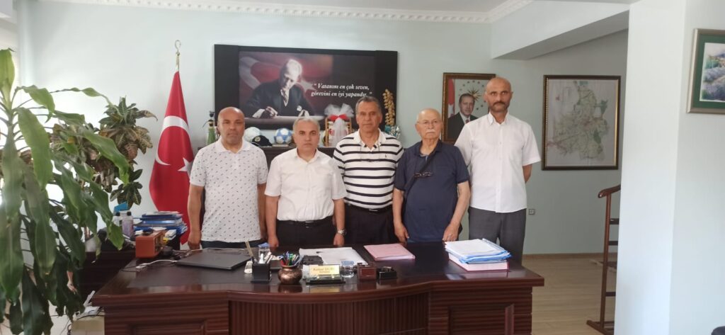 HUZUR EVİ YAPILMASI İÇİN DİNAR KAYMAKAMI DURU’YA TALEPLER İLETİLDİ