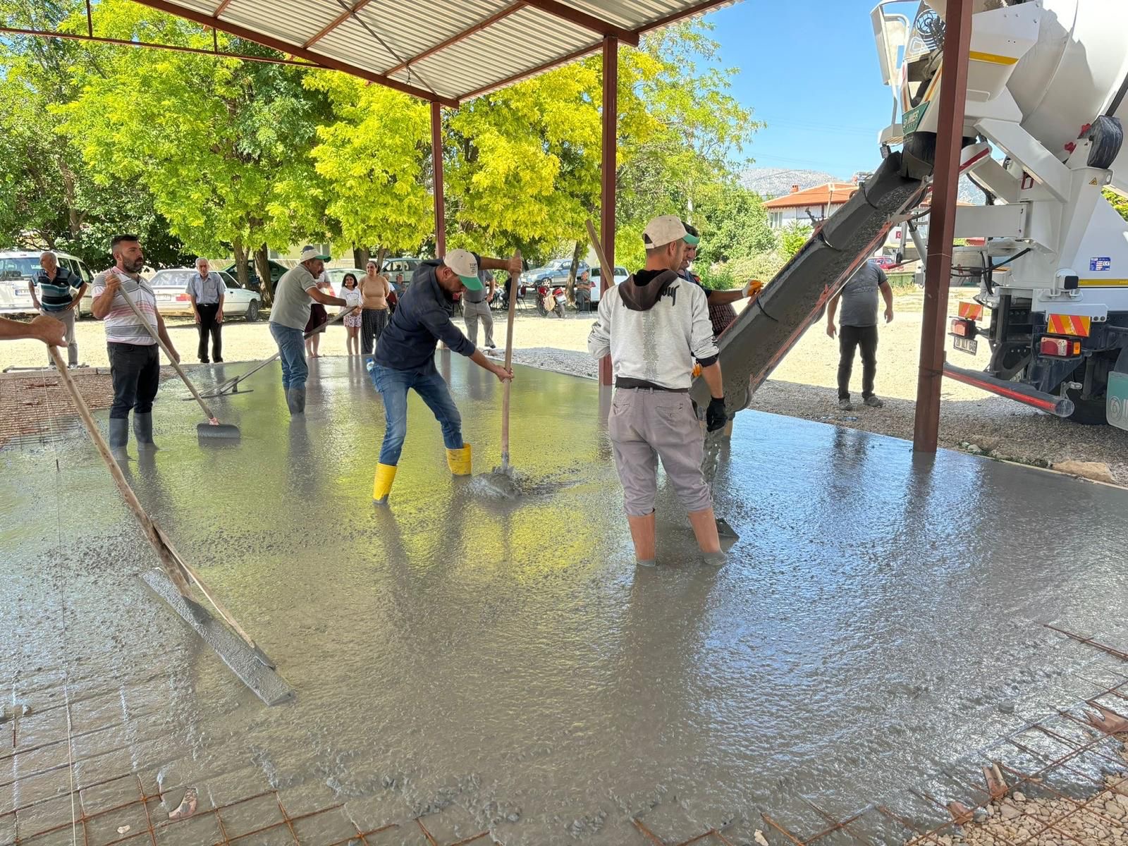 “DEVLET MİLLET İŞBİRLİĞİYLE KÖYLERİMİZDE ÇALIŞMALAR DEVAM EDİYOR” 4 7614144921722331639